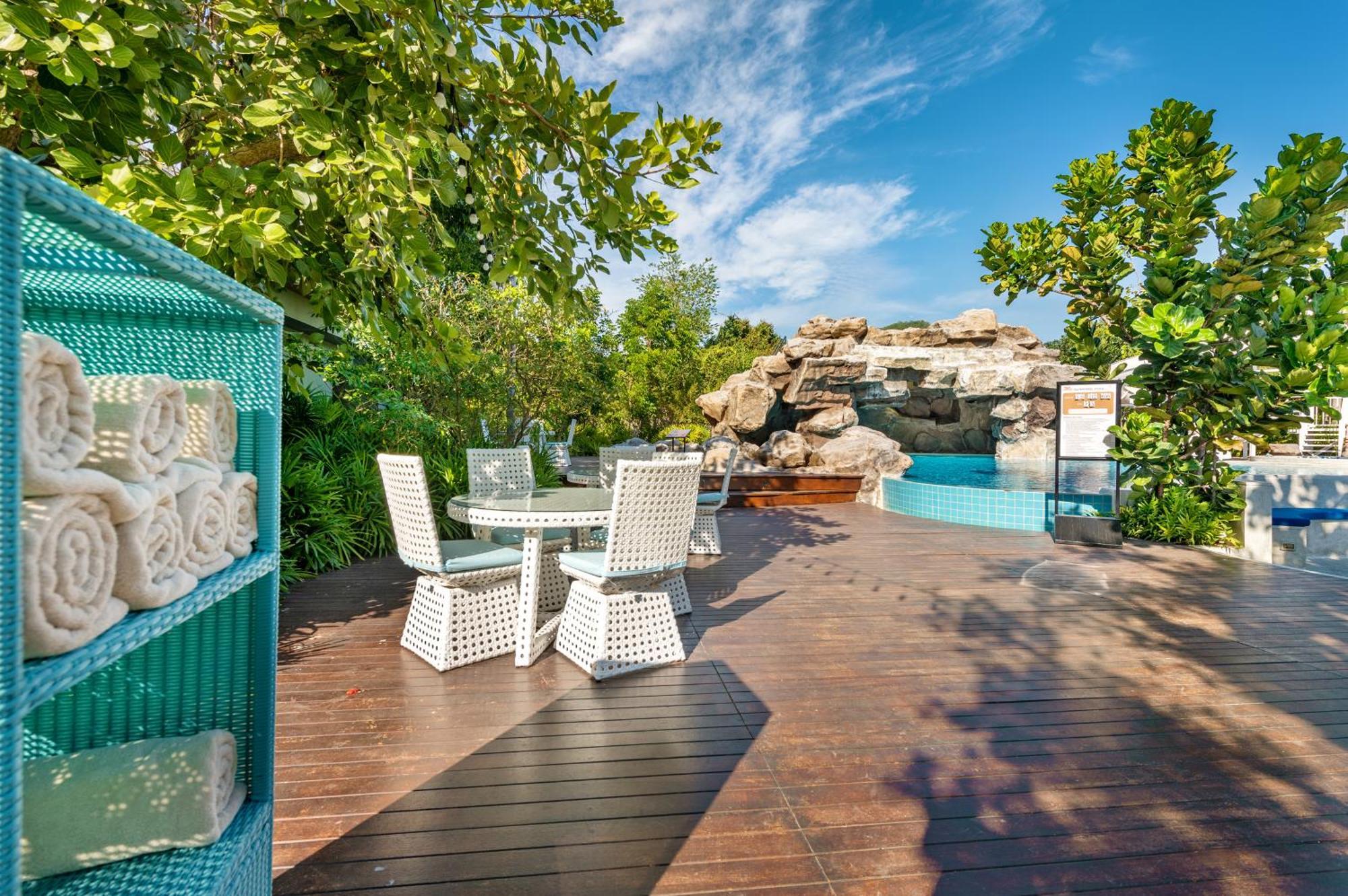 Phukalini Luxury Pool Villa & Onsen HHQ Exteriér fotografie